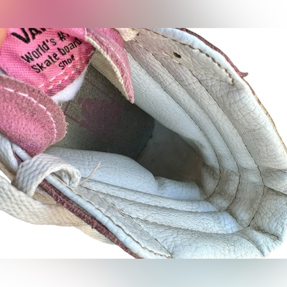 Vintage Vans Special Edition Pink Skull Sneakers - Picture 5 of 5